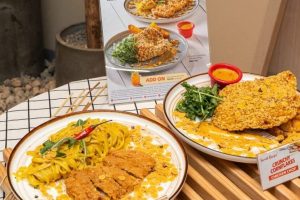 Chicken Rice di Lumut, Malaysia: Pengalaman Makan yang Tidak Terlupakan
