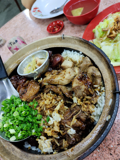 财记瓦煲鸡饭 Choy Kee Claypot Chicken Rice 财记瓦煲鸡饭 Choy Kee Claypot Chicken Rice
