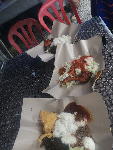 Nasi Hujan Panas Cik Ani
