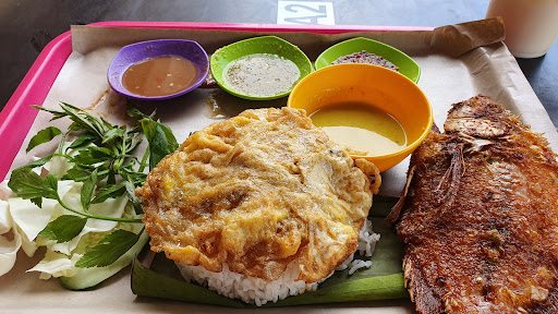Nasi Dulang Daun Pisang Bangi • Al Mubarakah Nasi Dulang Daun Pisang Bangi • Al Mubarakah
