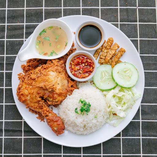 Ayam Gepuk Pak Raden Cmart Arau