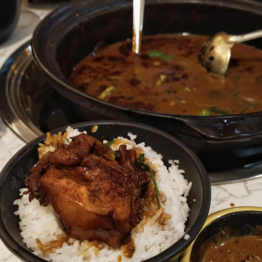 Chicken Claypot House (Sutera Avenue)