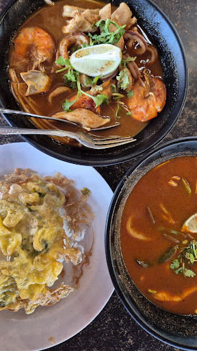 Channarong Tomyam Bangkok