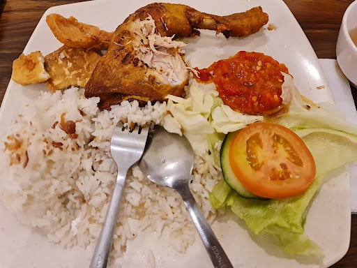 Mustawa Family Cafe