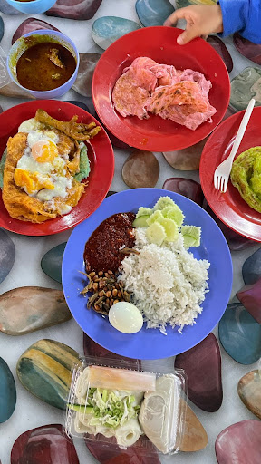 Warung Dimyati Roti Canai Pelangi / Roti Canai Pelangi Warung Dimyati Roti Canai Pelangi / Roti Canai Pelangi