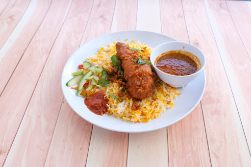 Nasi Minyak Atas Gong