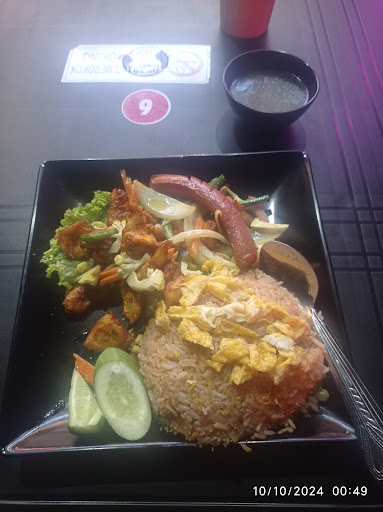 TOP 3 SEAFOOD & WESTERN