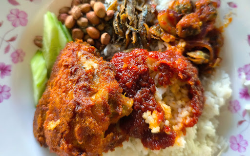 Nurmz Selera Kampung