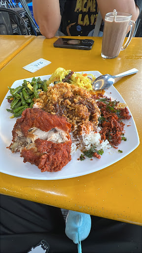 Nasi Kandar Pokok Kelapa Raub Pahang.