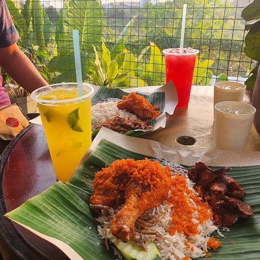 Nasi Lemak Atas Bukit