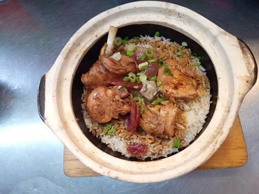 Seng Yik Claypot Chicken Rice Shop@Restoran Seng Yik 212 Kota Damansara