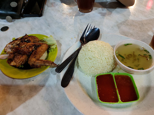 AYONG’S Satay Banting