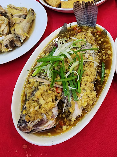旺朝万饶(鹽焗雞) Wong Ciu Rawang(Restoran C & C) HQ
