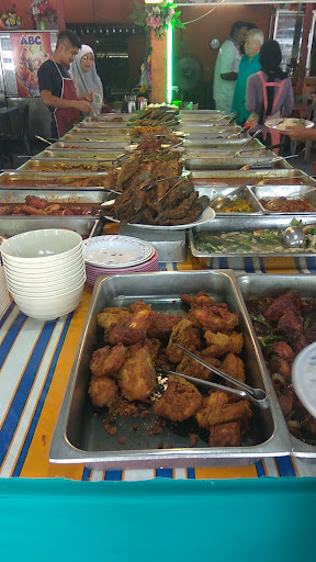 Kedai Makan Ella Wati