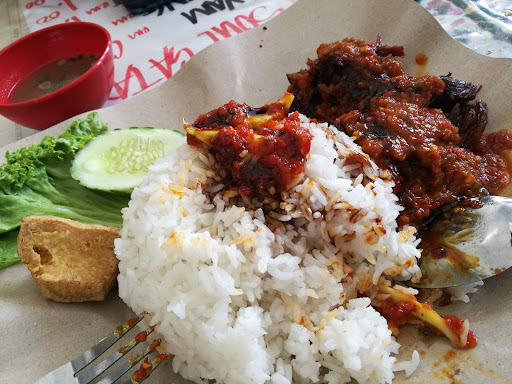 Tempat Makan Lesehan