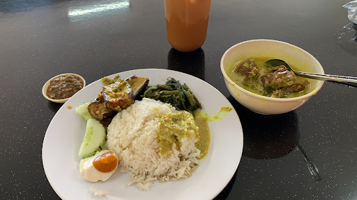 Abg Long SJ D' Salai Abg Long SJ D' Salai