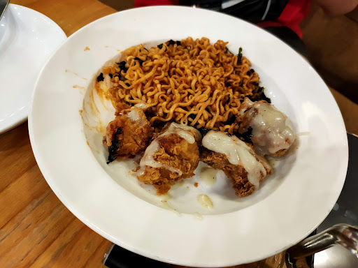 Choo Choo Chicken 츄츄 Kuching Song Plaza Choo Choo Chicken 츄츄 Kuching Song Plaza