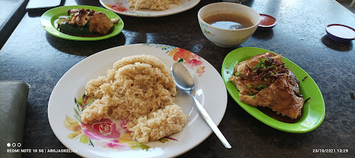 Faiz Nasi Ayam