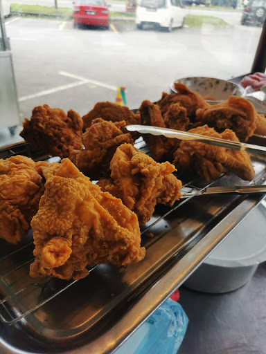 Fried Chicken Rice Set 炸鸡饭套餐 Fried Chicken Rice Set 炸鸡饭套餐