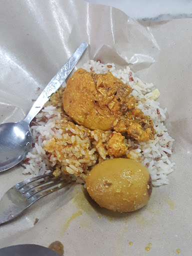 Kedai Nasi Berlauk Kak Dah Aye Kampung Daging Kicap