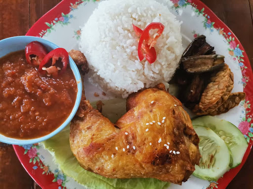 Teratak Mak Anna & Catering