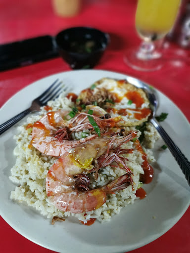 Menghadap Pulau