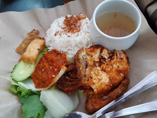 Rina Special Nasi Ayam Cameron Highland Rina Special Nasi Ayam Cameron Highland