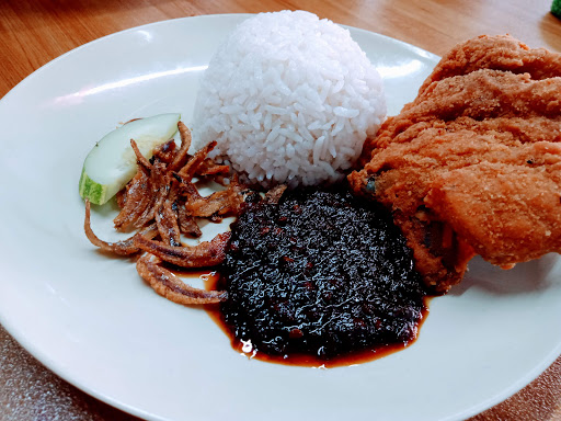 Kedai makan(nasi lemak CRISPY FRIED CHICKEN )kemaman Kedai makan(nasi lemak CRISPY FRIED CHICKEN )kemaman