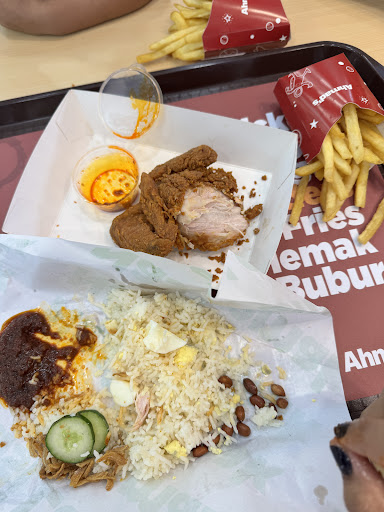 Ahmad’s Fried Chicken (Kuala Selangor) Ahmad’s Fried Chicken (Kuala Selangor)