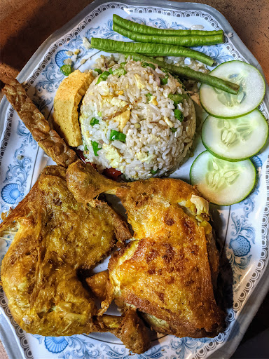 Memey's Kitchen Hut