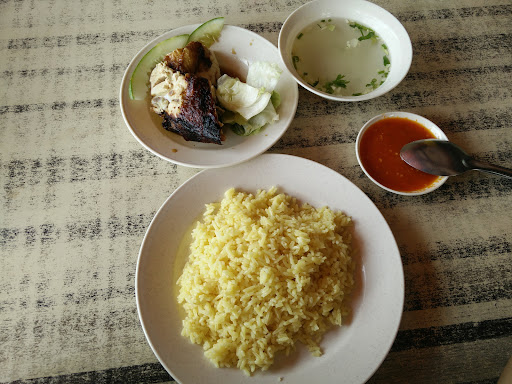 Zainun Nasi Ayam 2 Zainun Nasi Ayam 2