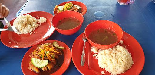 Rosli Nasi Ayam Conner