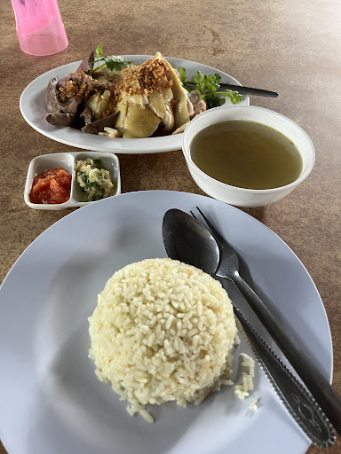 Yan Kee Hainan Chicken Rice