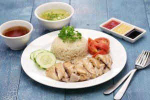 Mengapa Nasi Ayam di Bahau, Malaysia Menjadi Pilihan Utama Pengunjung: Rasa yang Autentik dan Pengalaman Makan yang Menggugah Selera