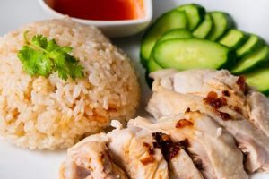 Mengenal ‘Chicken Rice di Chicken Rice Tanah, Malaysia’: Sejarah dan Keunikan Makanan Tempatan